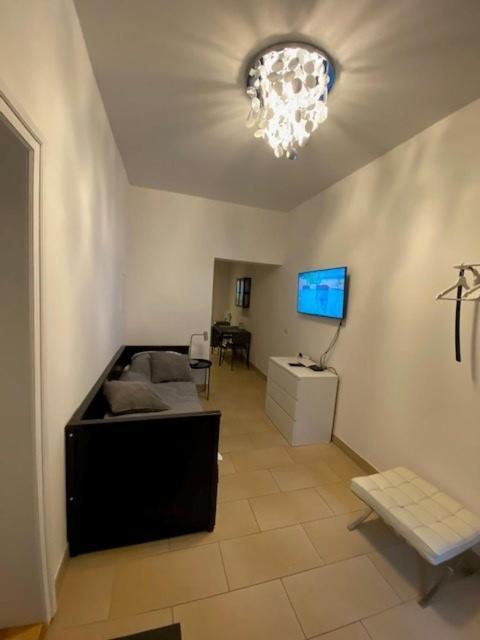 Studio Apartment Im Palais Fleur Blanche 波茨坦 外观 照片